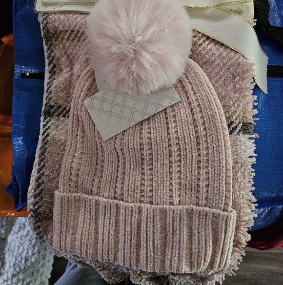 Nine West Pink Faux Fur Beanie & Scarf Set - Picture 2 of 2